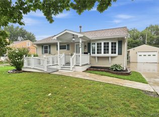 41 Cranbrook Rd, Tonawanda, NY 14150