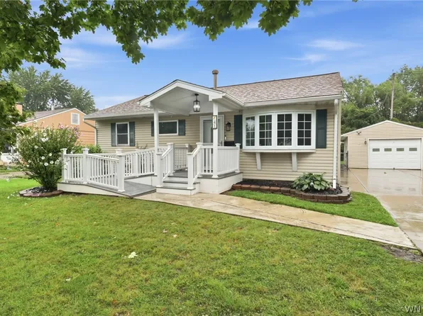 41 Cranbrook Rd, Tonawanda, NY 14150