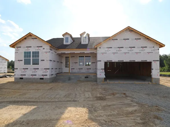 35 Windward Pl, Lillington, NC 27546