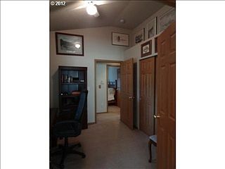 4th image of 1147 Fairway Dr