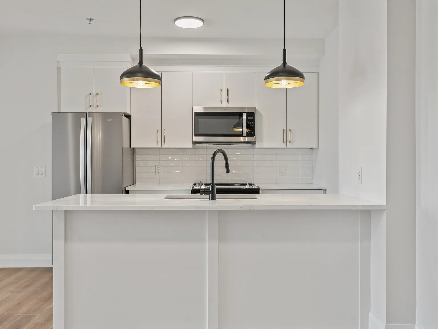 2 bed, 1219 sqft, $2,495 — Photo 2