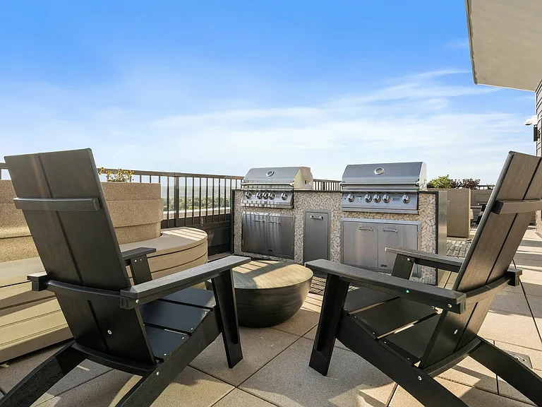 Deck 4