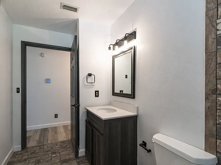 3921 NE 22nd Ave — Photo 12