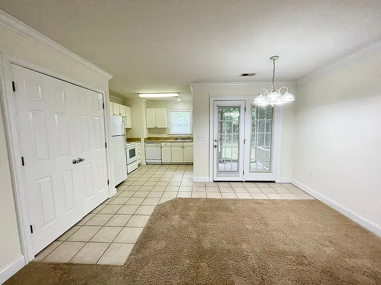 101 Poet Pl — Photo 5
