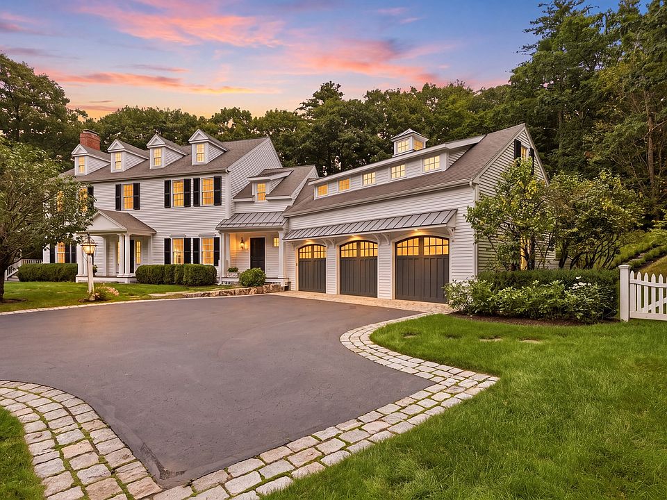 1st image of 80 Lexington Rd