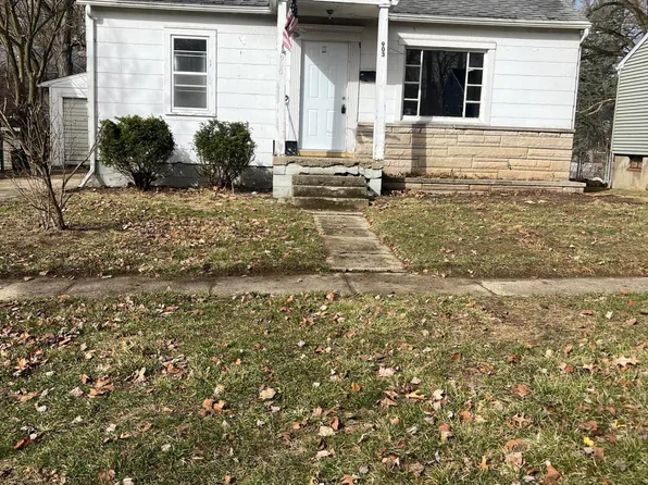 903 N Ionia St, Albion, MI 49224