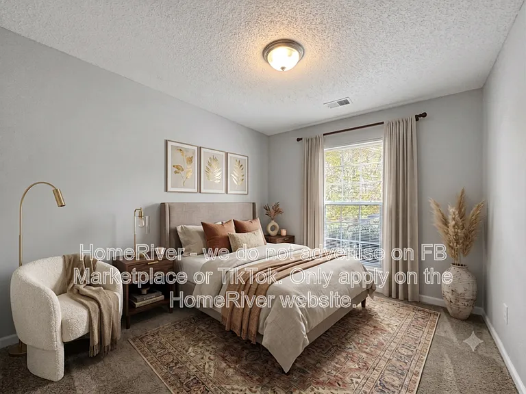 261 Augusta Woods Dr — Photo 6