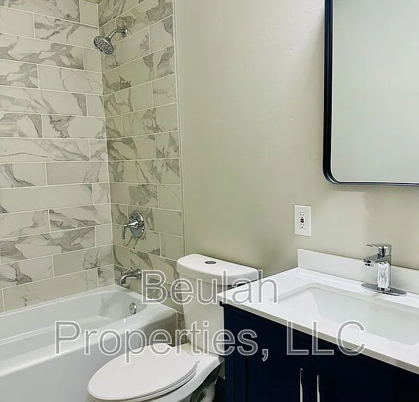 1952 Cherokee St #2F — Photo 7