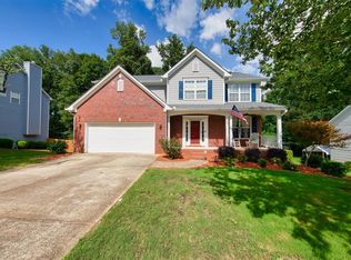 525 Beckenham Walk Dr, Dacula, GA 30019