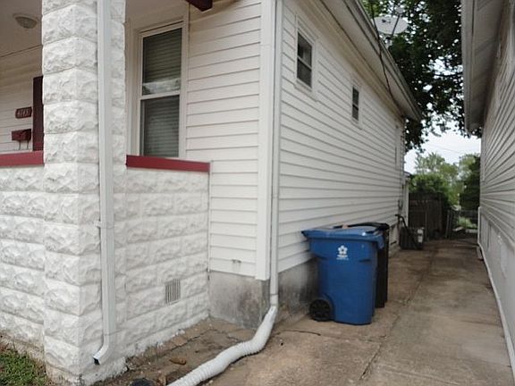 3rd image of 4743 Hannover Ave