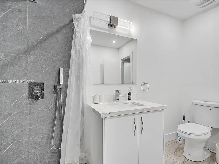 1508 Funston St — Photo 11