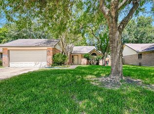 9814 Paddock Park Dr, Houston, TX 77065