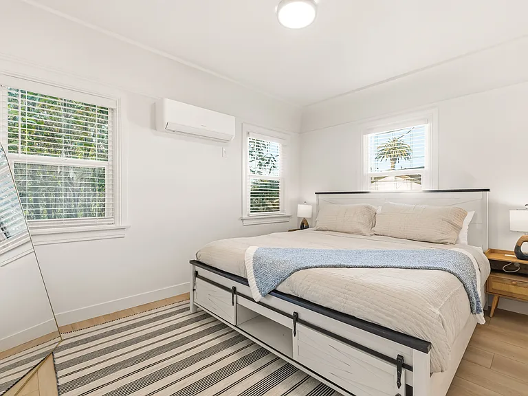 732 Redondo Ave #732 — Photo 4