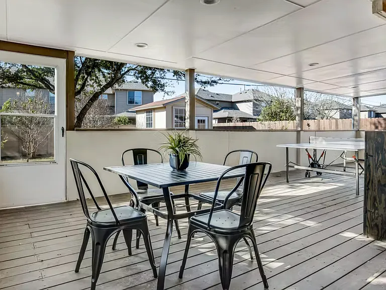 2902 Donnell Dr — Photo 28