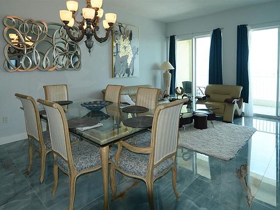 4th image of 806 E Windward Way APT 624