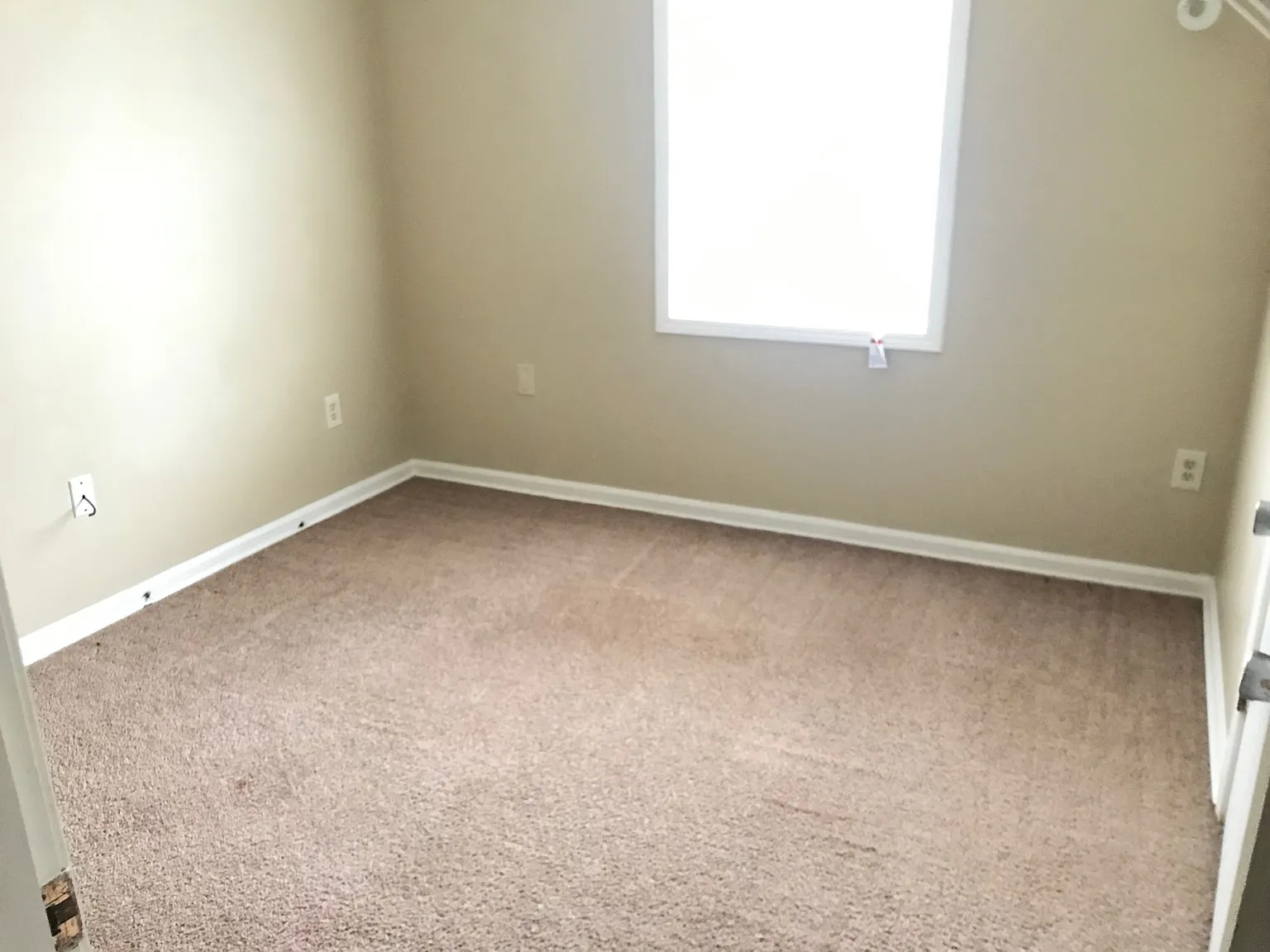 3 Bed 1 Bath for Rent!! — Photo 4
