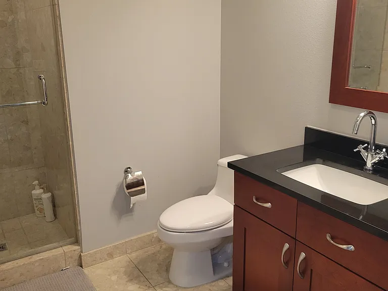 2nd bathroom