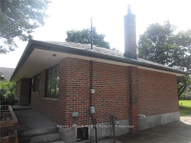 1st image of 1770 Altona Rd