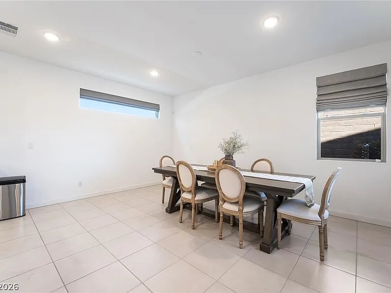 720 Emerson Creek Ct — Photo 13