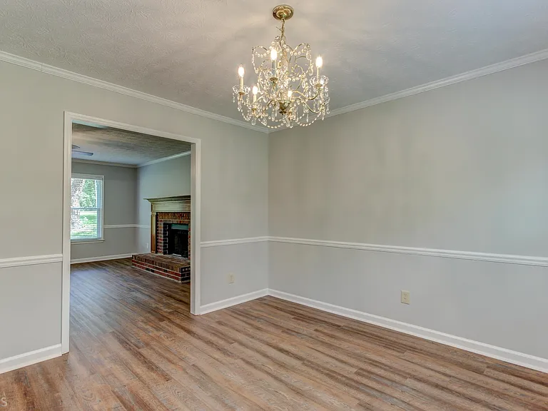180 Fairfield Cir — Photo 15