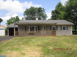 343 Trenton Rd, Fairless Hills, PA 19030