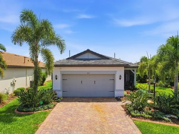 7017 Hanover Ct, Bradenton, FL 34202