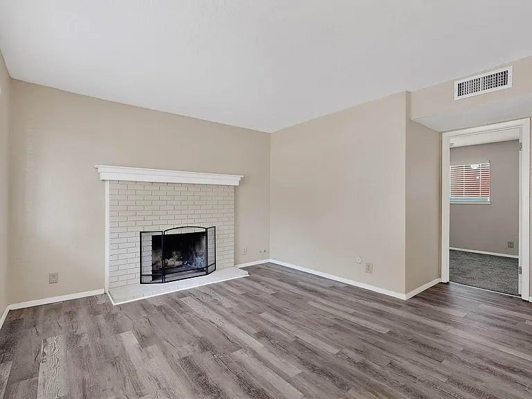 Interior - Fireplace Living