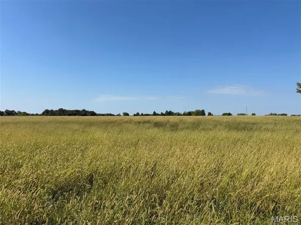 1 County Road 404, Fulton, MO 65251