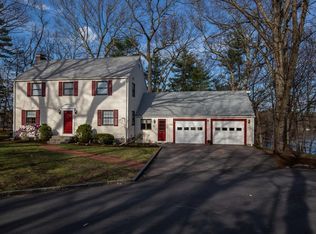 92 Lakeview Rd, Framingham, MA 01701