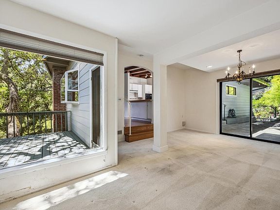 2nd image of 7 Gloria Drive