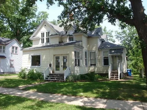 23 E Evans St, Rice Lake, WI 54868