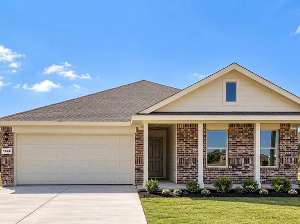 1040 Boll Weevil Dr, Cleburne, TX 76031