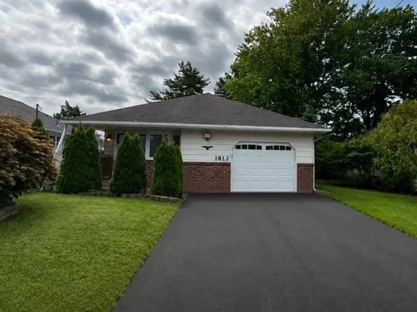 1813 Yorktowne Blvd, Toms River, NJ 08753