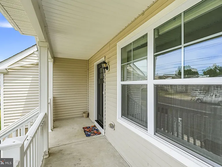 1306 Washington Ave — Photo 5