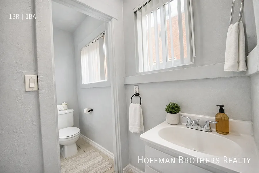 1 bed, $1,800 — Photo 4