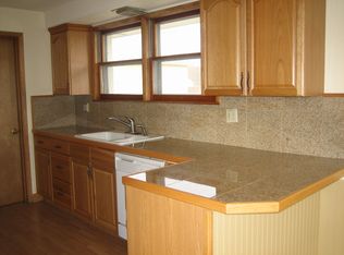 3324 W 10th Ave, Kennewick, WA 99336