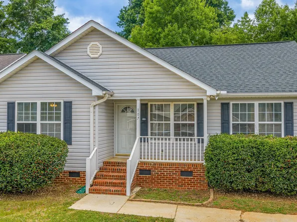 107 Cosmos Ln, Greer, SC 29651