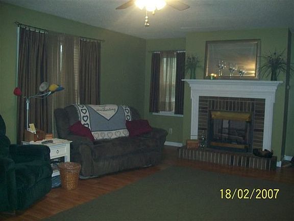4th image of 8740 E Long Lane Dr
