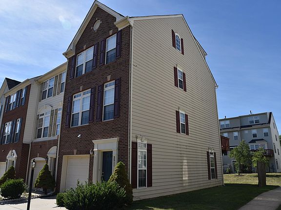 2nd image of 3511 Ellery Cir