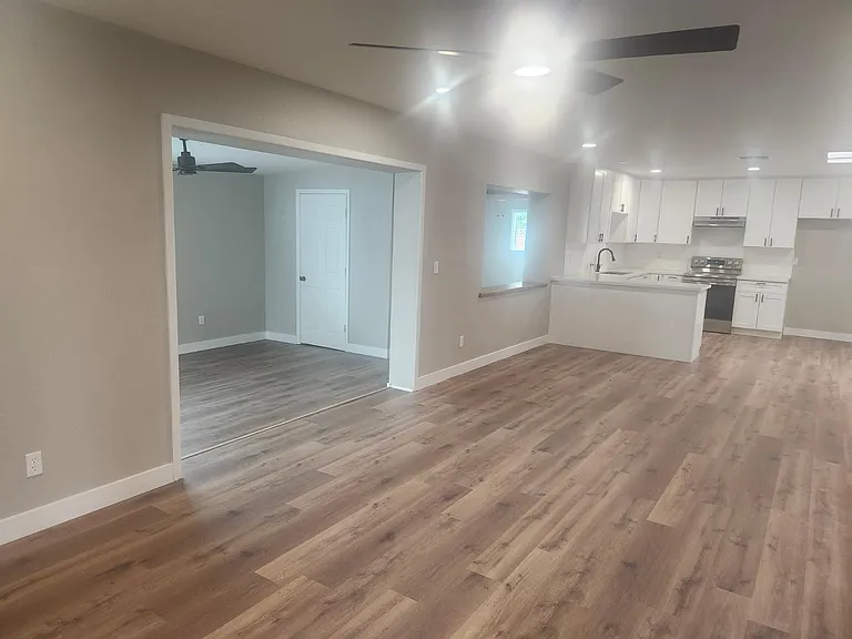 2267 E Caballero Cir — Photo 7