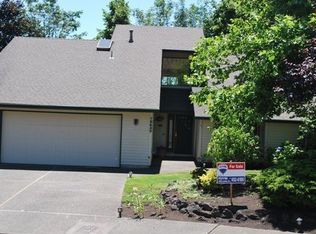 12537 SW 27th Pl, Lake Oswego, OR 97035