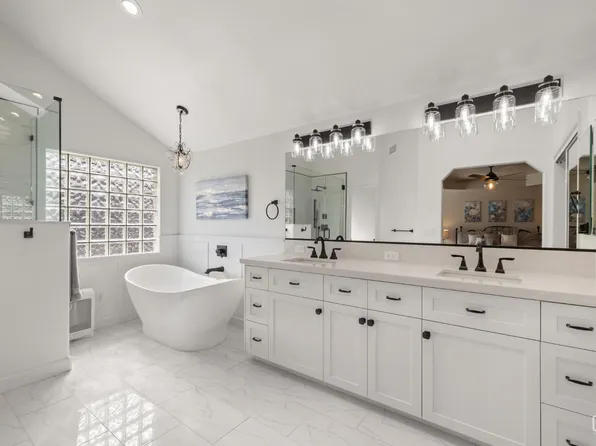 15801 Susan Eileen Ave, Bakersfield, CA 93314