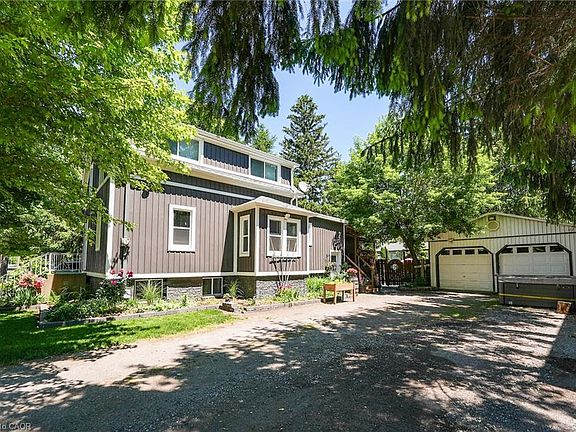 3rd image of 3555 Campden Rd