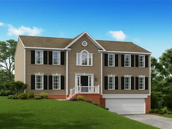 246 Creekside Dr, Oakdale, PA 15071