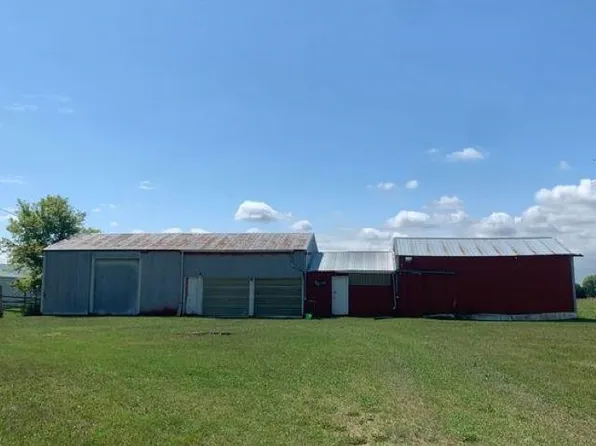 W1227 Center Rd, Brillion, WI 54110