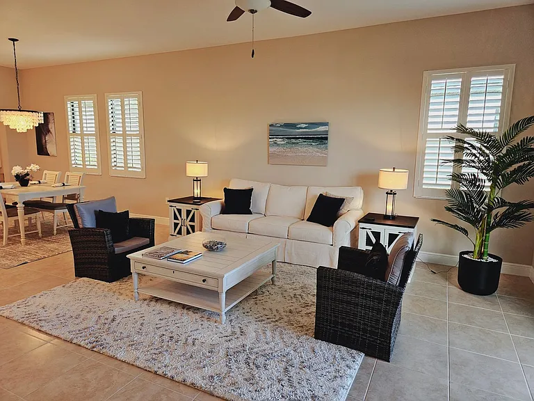 10468 Crooked Creek Dr — Photo 16