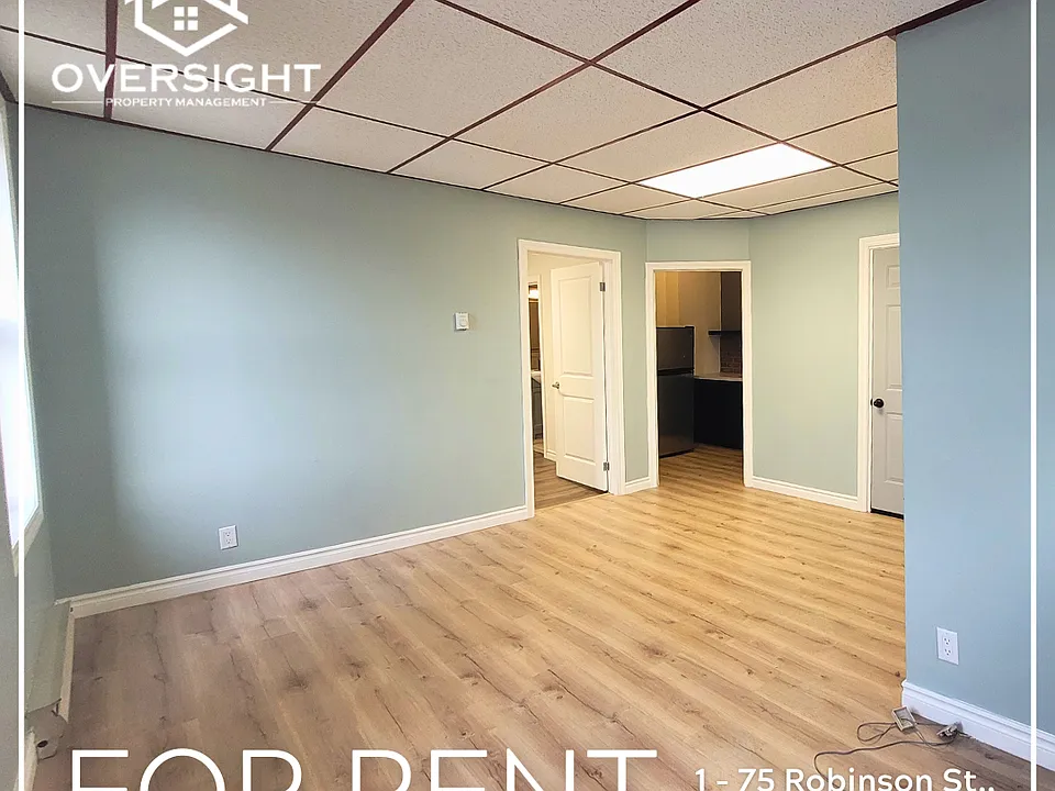 75 Robinson St #1