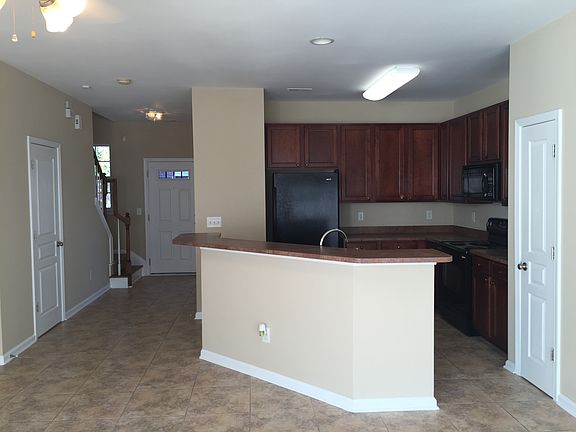 Spacious, open kitchen