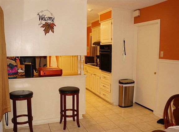 5th image of 110 Woodville Dr