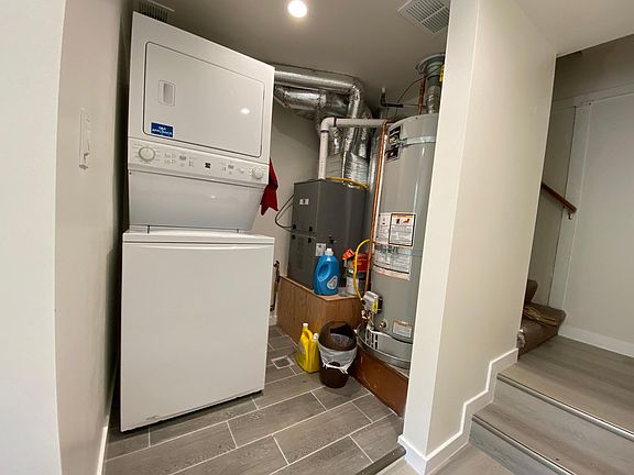 3rd image of 734 Southgate Ave